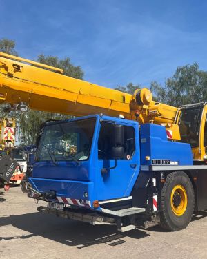 Liebherr LTM 1040-2.1